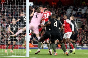 Da, Arsenal je najjači i u Evropi, kad ne ide starterima, rezerve lome Bajern, a Atletiko ih u 90+ osamio na vrhu!